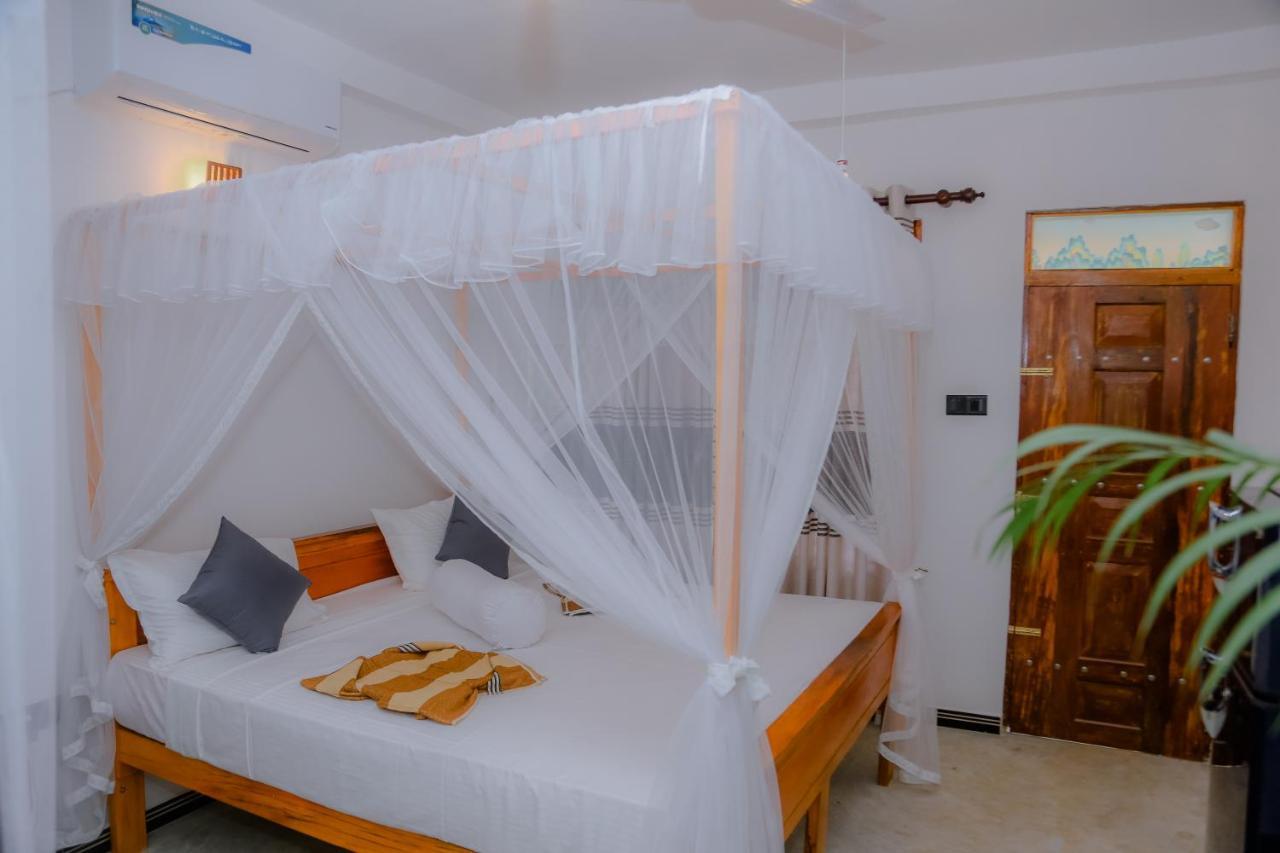Ruwan Jungle Homestay Mirissa Exterior foto